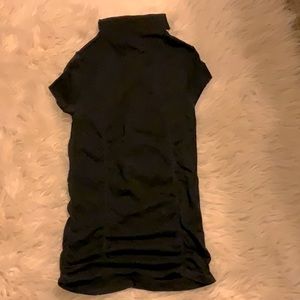 Turtle Neck Short Sleeve Top